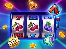 lucky app platform interface showing sports and casino sections in English